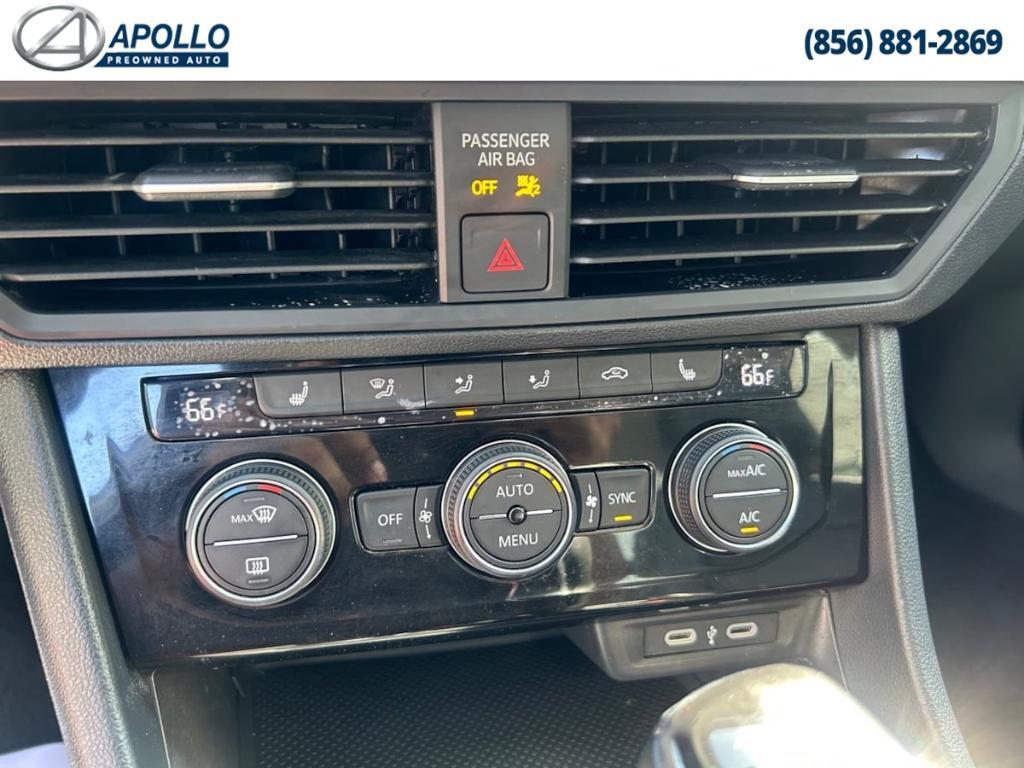 used 2024 Volkswagen Jetta car, priced at $21,995