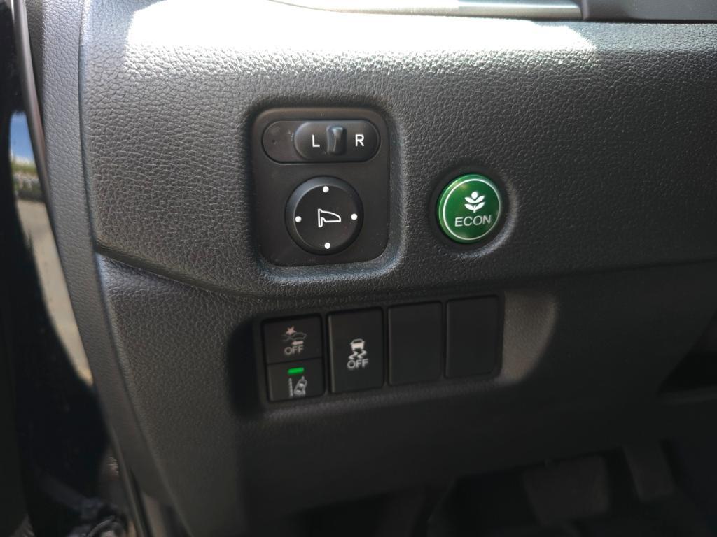 used 2022 Honda Pilot car, priced at $33,495