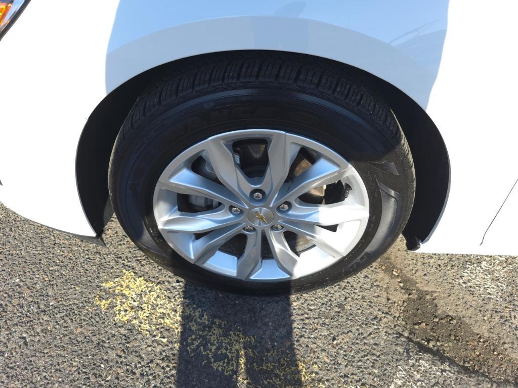 used 2024 Chevrolet Malibu car, priced at $20,875