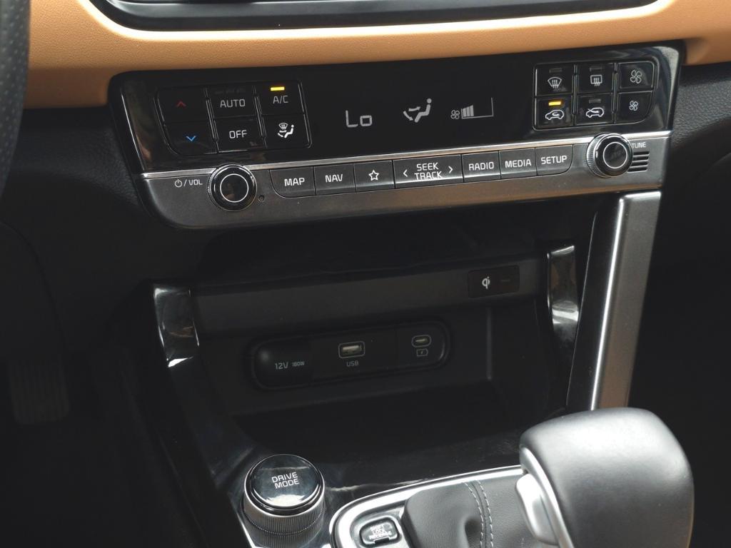 used 2024 Kia Seltos car, priced at $26,993