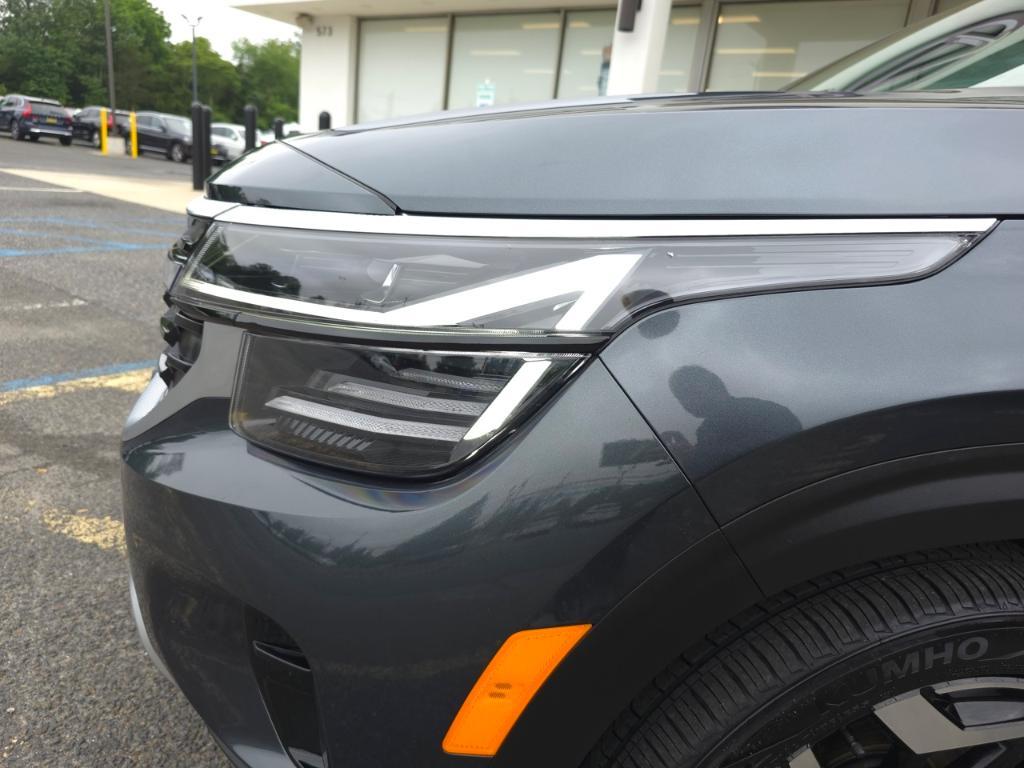 used 2024 Kia Seltos car, priced at $26,993