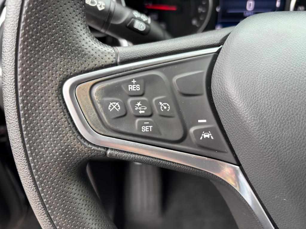 used 2023 Chevrolet Equinox car, priced at $20,995