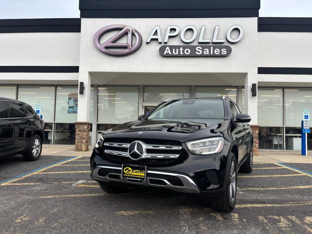 used 2022 Mercedes-Benz GLC 300 car, priced at $35,092