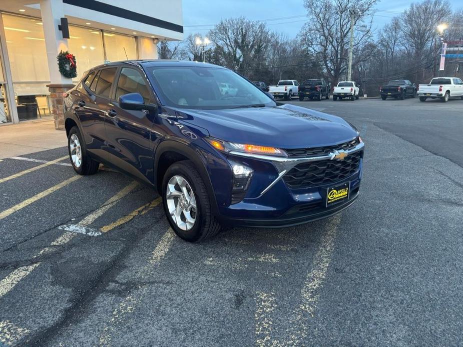 used 2024 Chevrolet Trax car, priced at $24,195