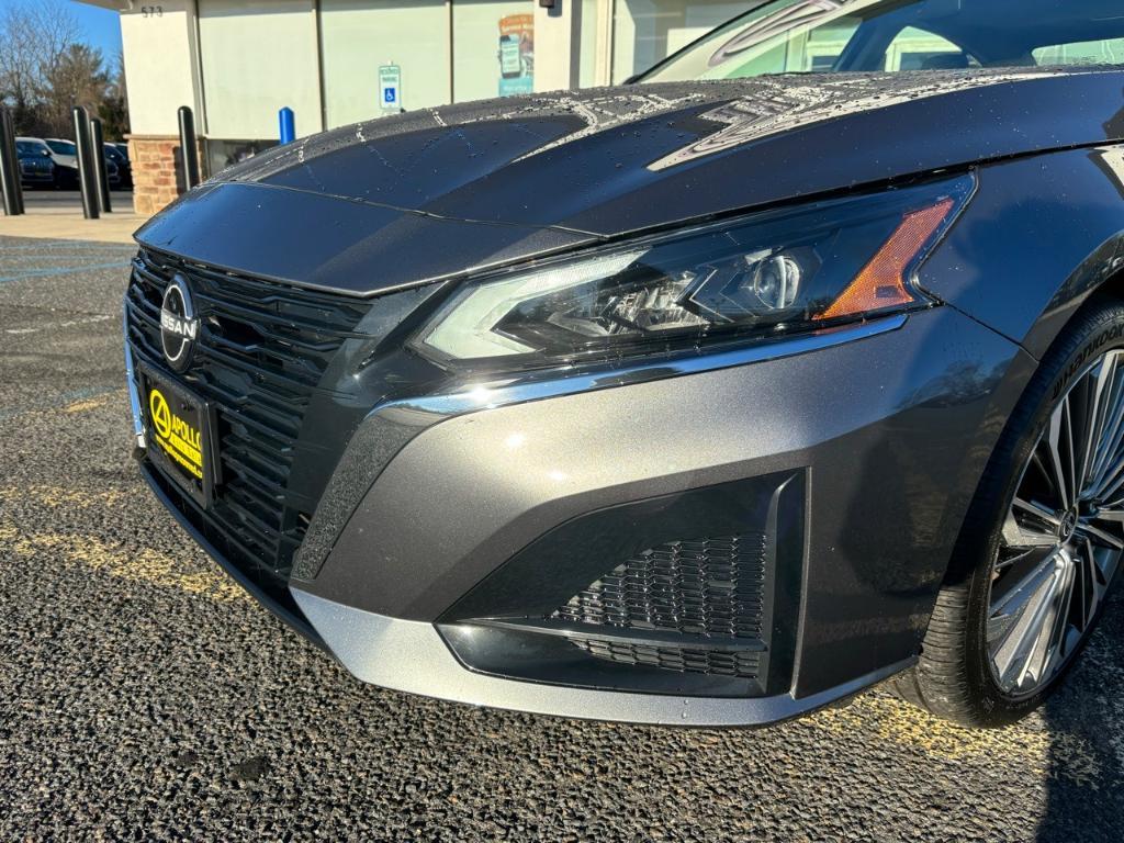 used 2023 Nissan Altima car, priced at $24,572