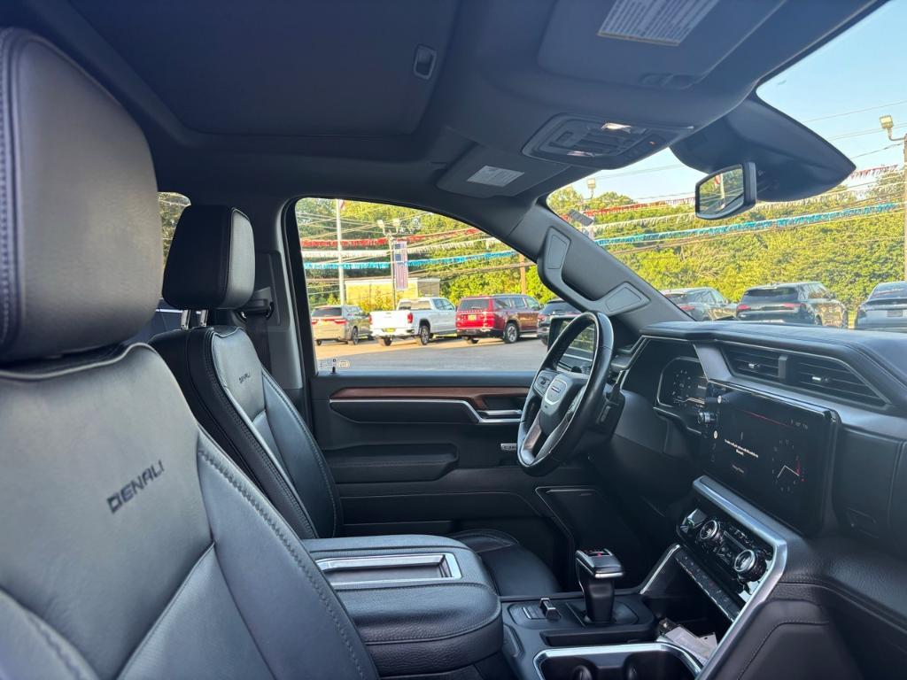 used 2022 GMC Sierra 1500 car, priced at $48,995