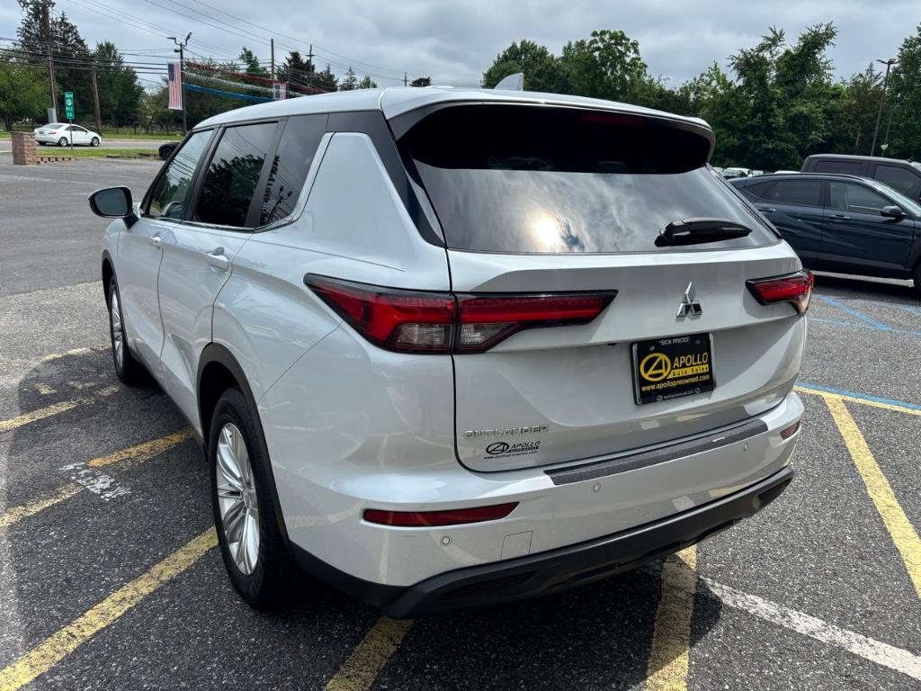 used 2022 Mitsubishi Outlander car, priced at $18,386