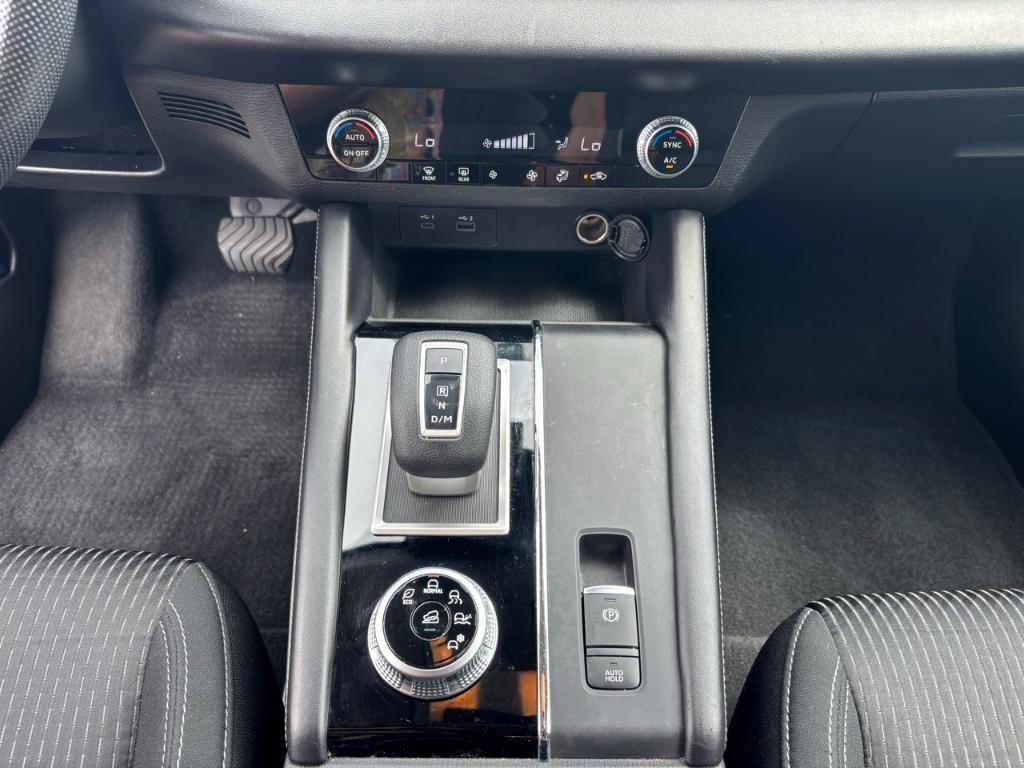 used 2022 Mitsubishi Outlander car, priced at $18,386