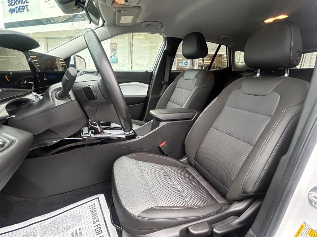 used 2024 Chevrolet Trax car, priced at $21,459