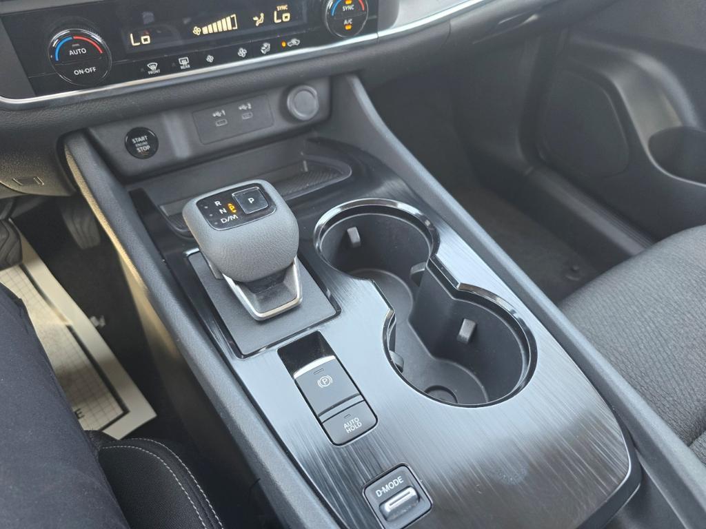used 2024 Nissan Rogue car, priced at $24,156