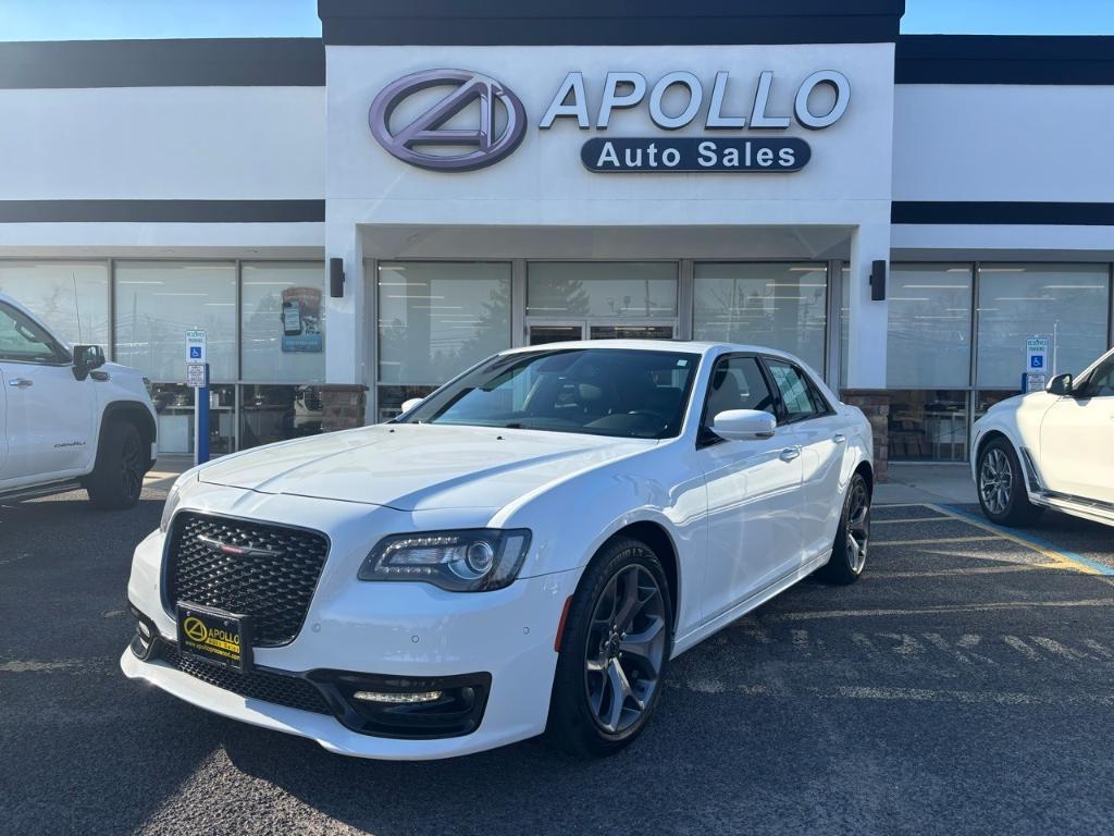 used 2022 Chrysler 300 car, priced at $25,968