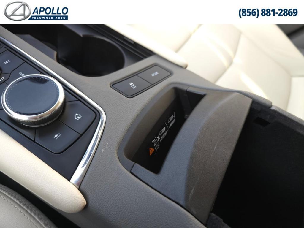 used 2022 Cadillac XT5 car, priced at $32,222