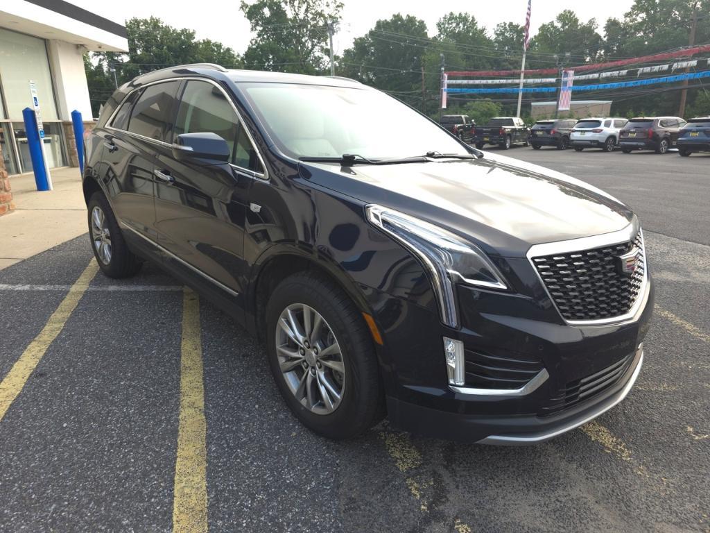 used 2022 Cadillac XT5 car, priced at $30,995