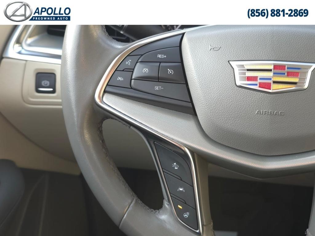 used 2022 Cadillac XT5 car, priced at $32,222