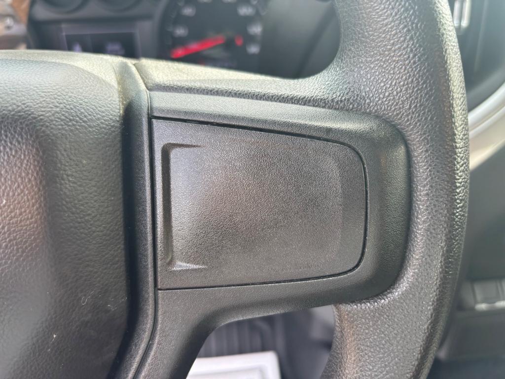 used 2024 Chevrolet Silverado 1500 car, priced at $33,330