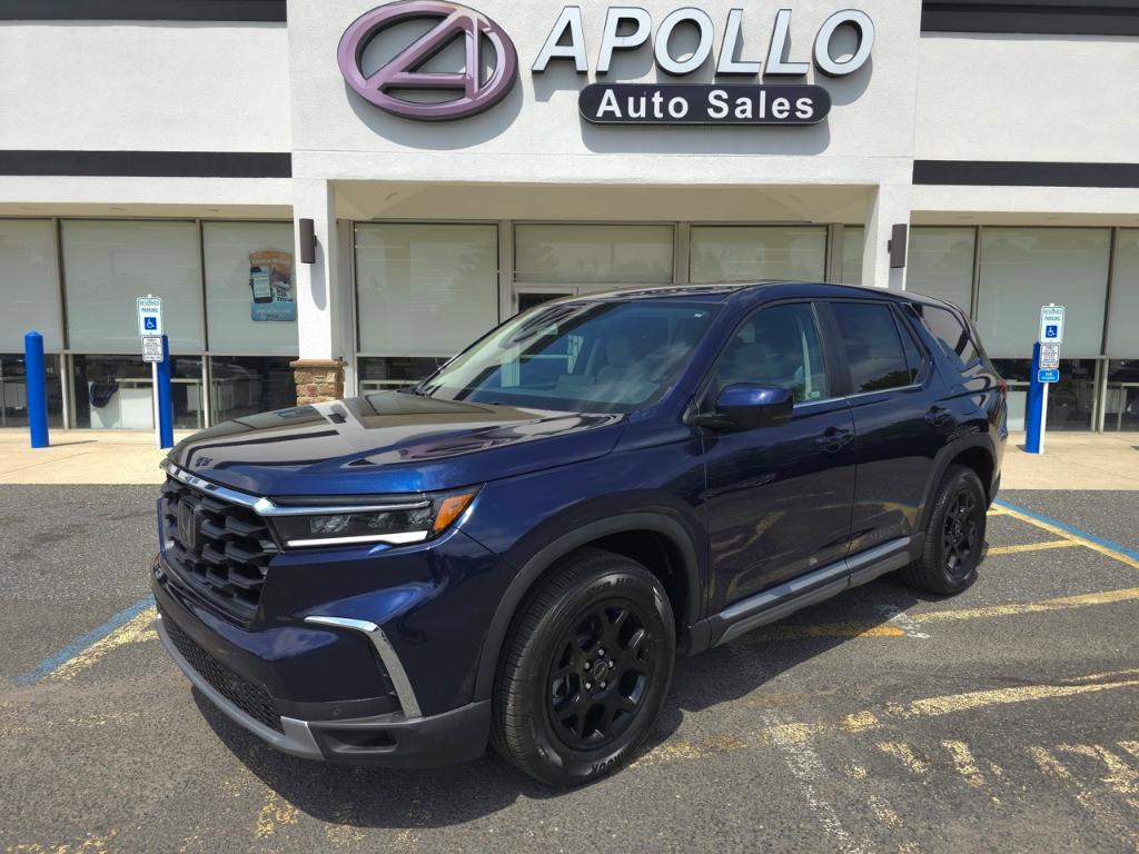 used 2024 Honda Pilot car, priced at $40,032