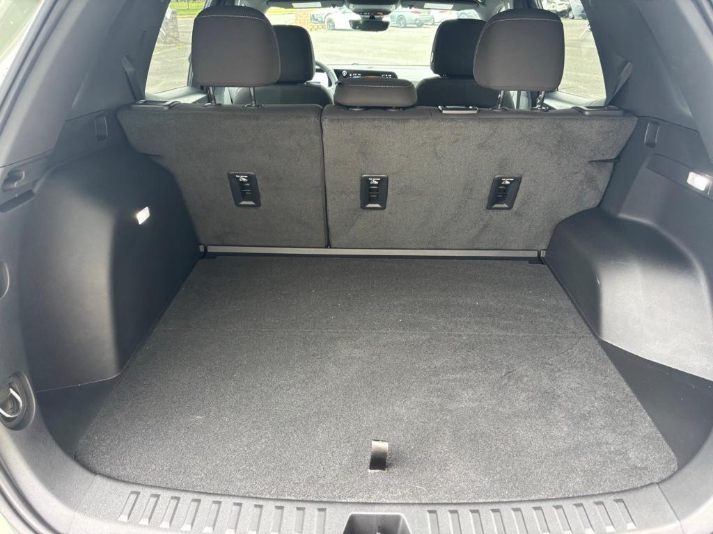 used 2025 Chevrolet Equinox car, priced at $30,995