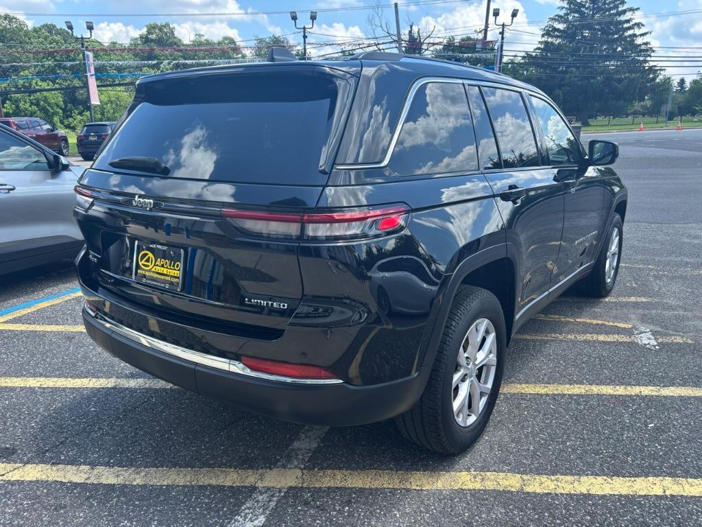 used 2022 Jeep Grand Cherokee car, priced at $31,849