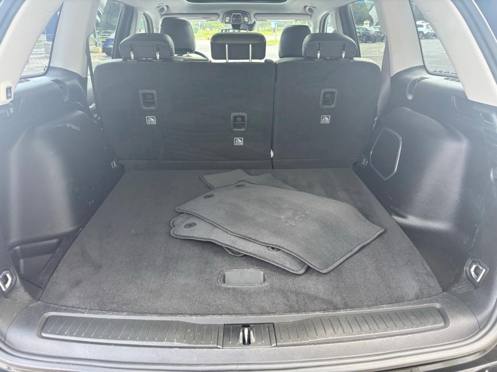 used 2022 Jeep Grand Cherokee car, priced at $31,849