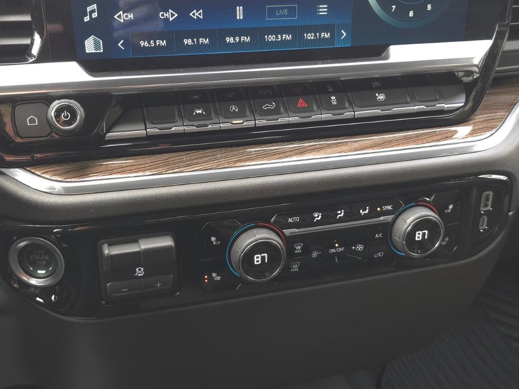 used 2025 Chevrolet Silverado 1500 car, priced at $49,993