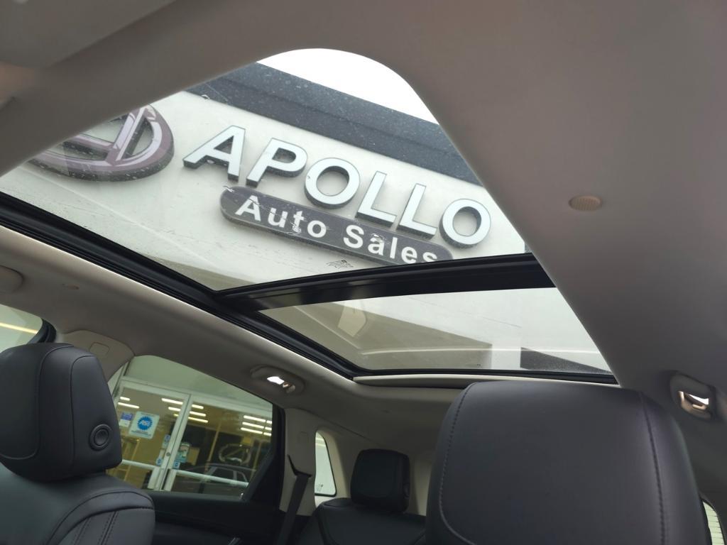 used 2019 Cadillac XT5 car, priced at $17,993