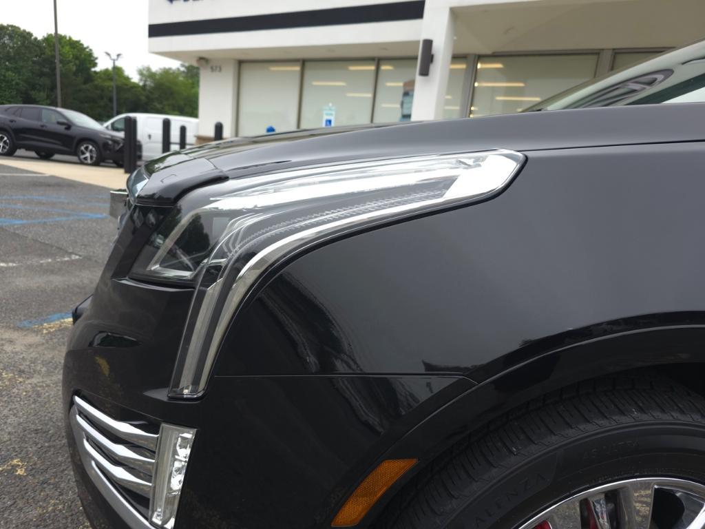 used 2019 Cadillac XT5 car, priced at $17,993