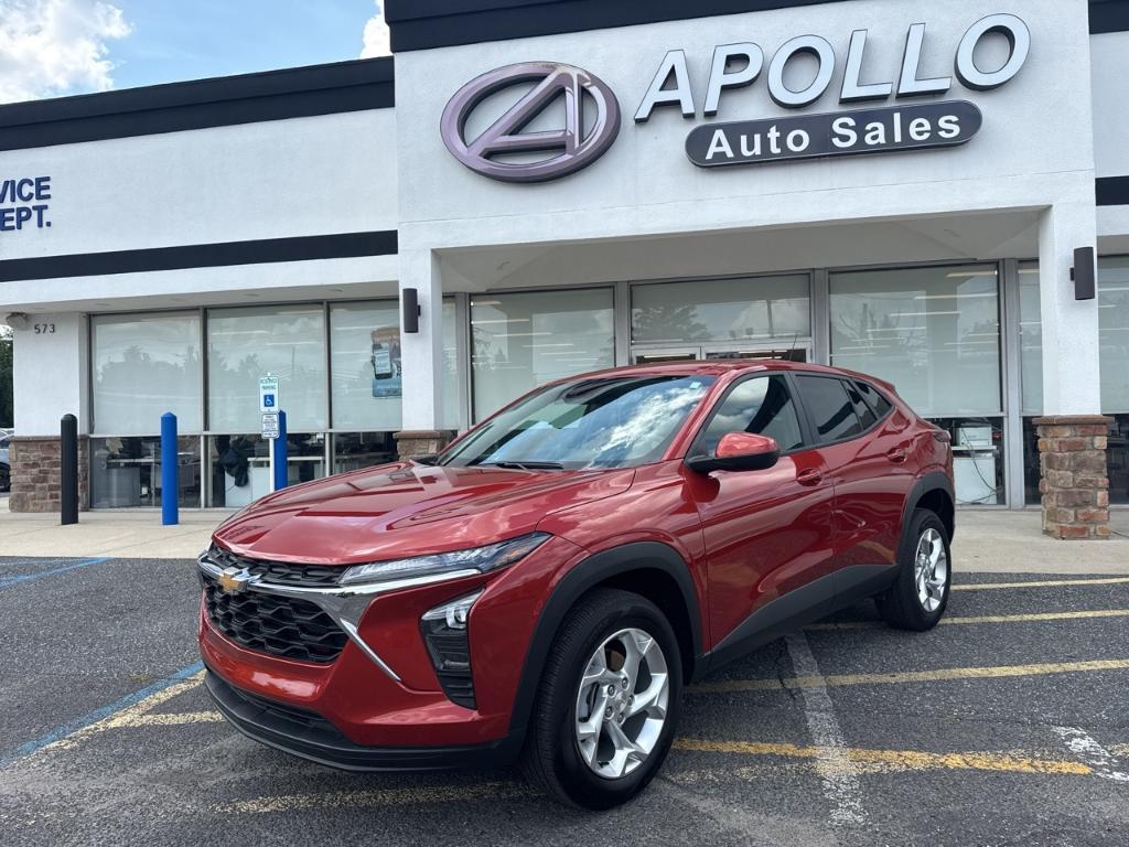 used 2024 Chevrolet Trax car, priced at $21,320