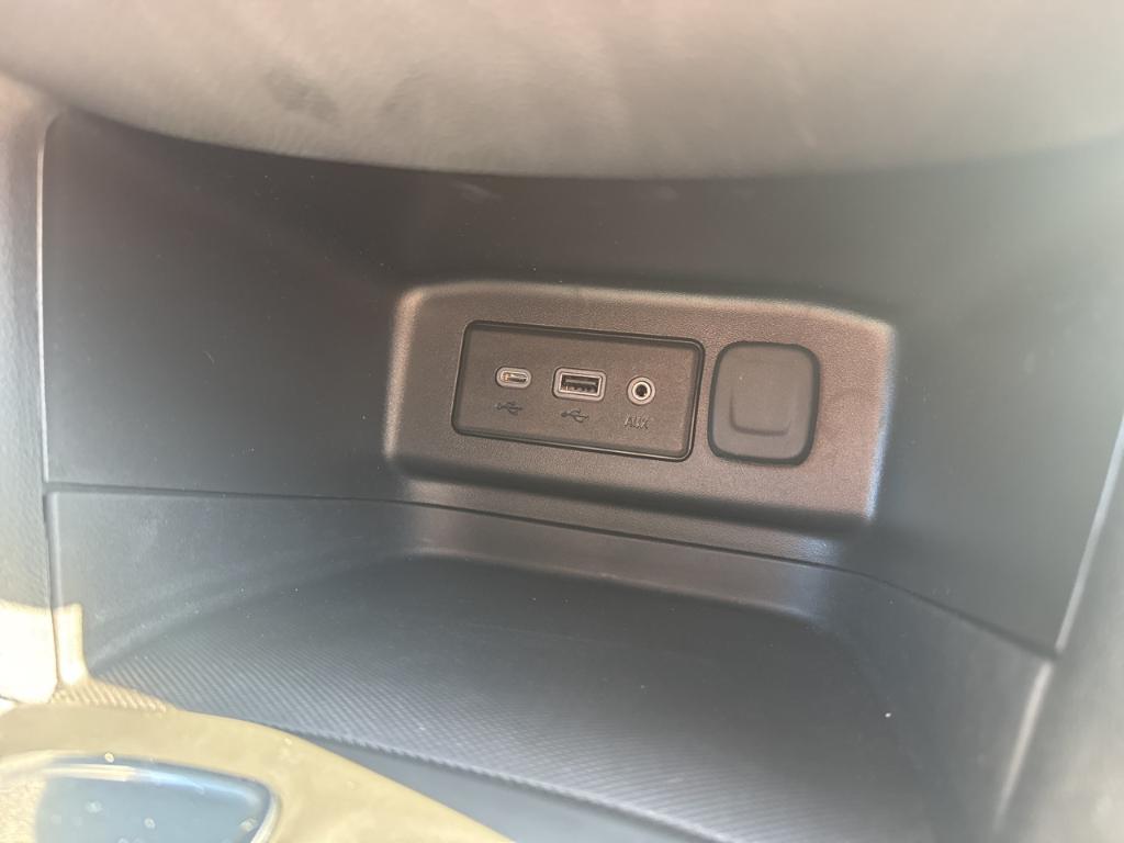 used 2023 Chevrolet Equinox car, priced at $23,663