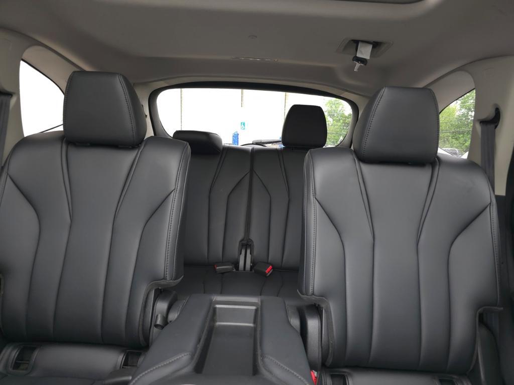 used 2022 Acura MDX car, priced at $37,495