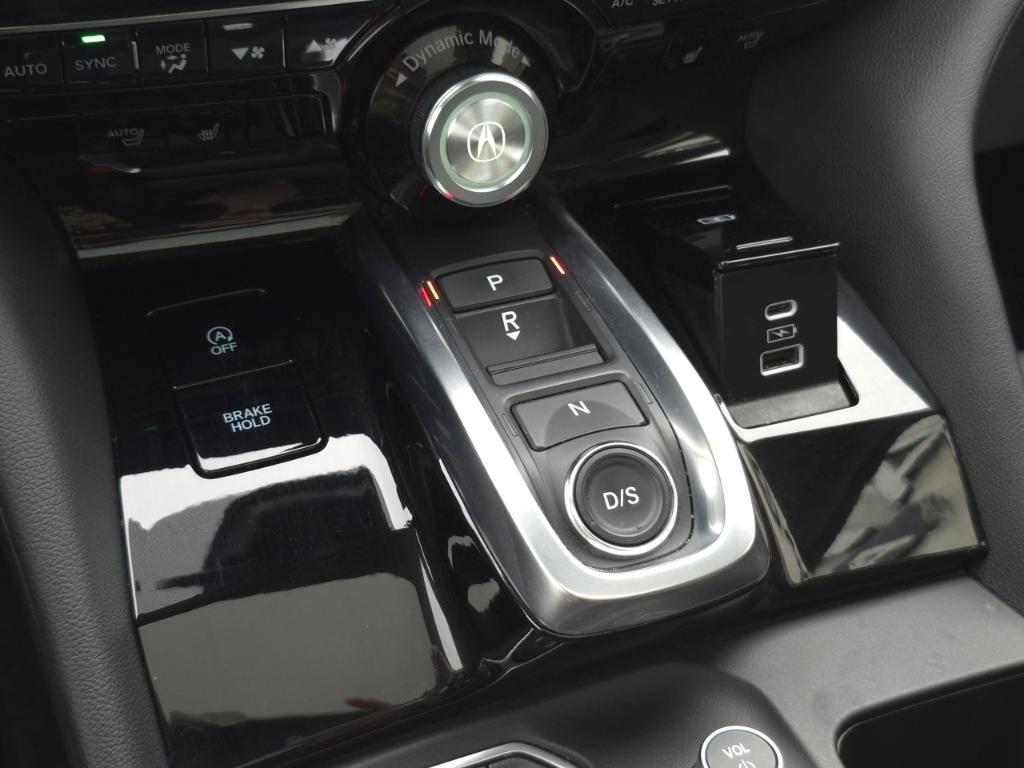 used 2022 Acura MDX car, priced at $37,495