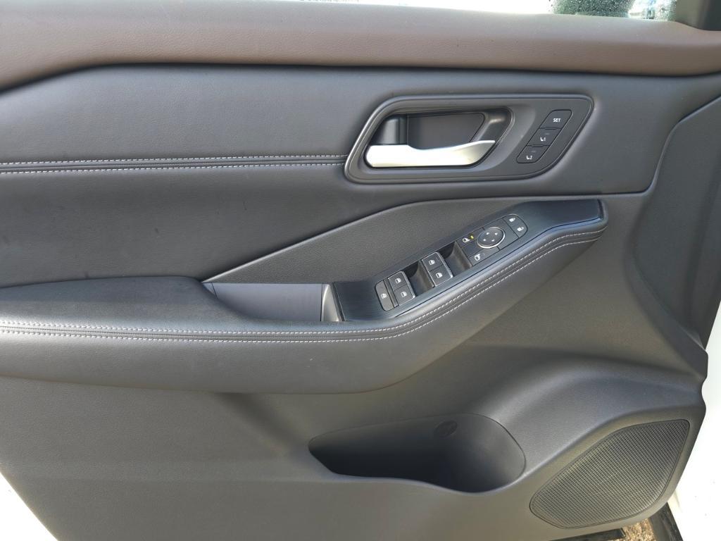 used 2022 Nissan Rogue car, priced at $28,993