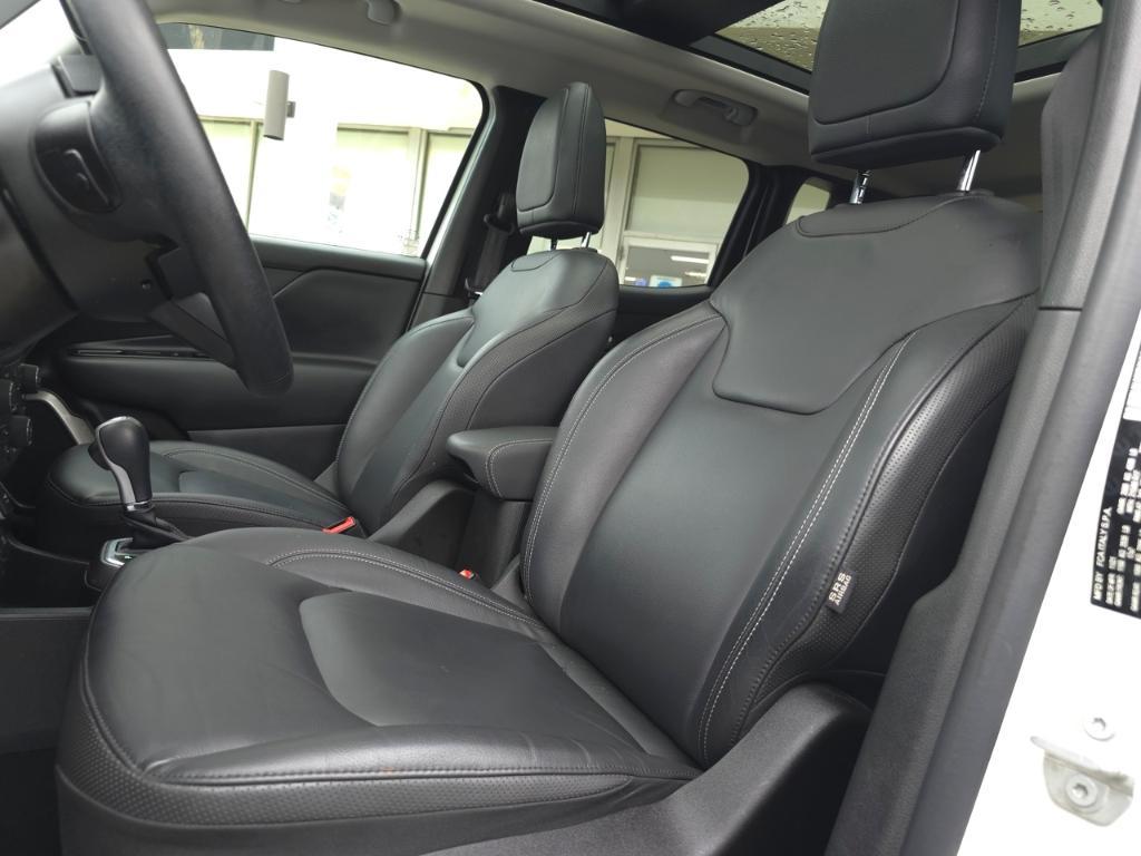 used 2021 Jeep Renegade car, priced at $20,493
