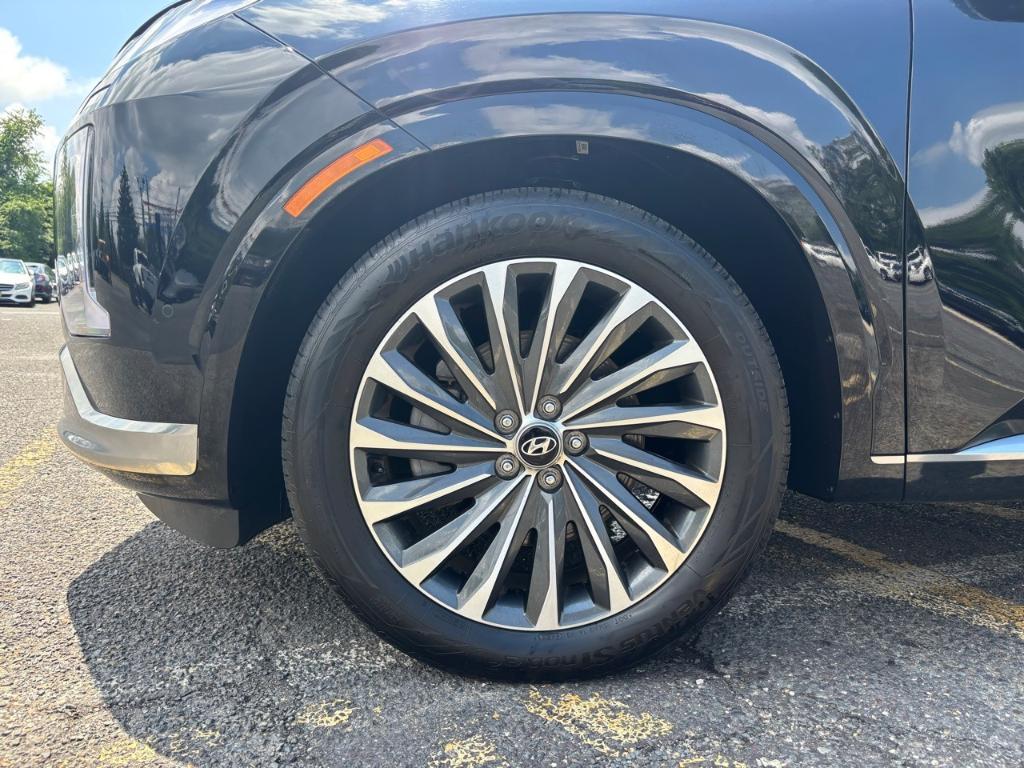 used 2024 Hyundai Palisade car, priced at $39,993