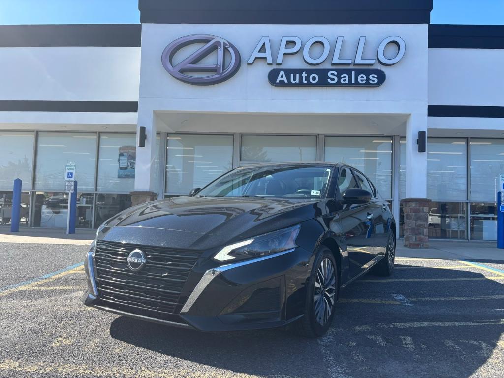 used 2023 Nissan Altima car, priced at $22,994