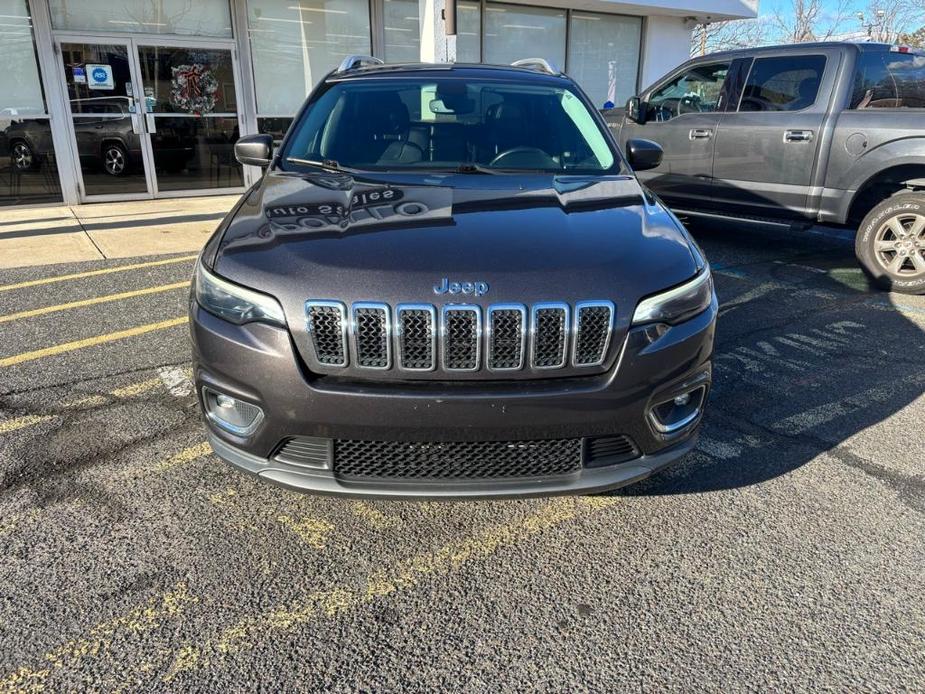 used 2019 Jeep Cherokee car, priced at $17,494