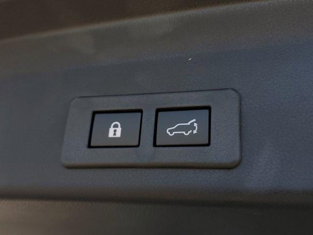 new 2025 Subaru Ascent car, priced at $53,728