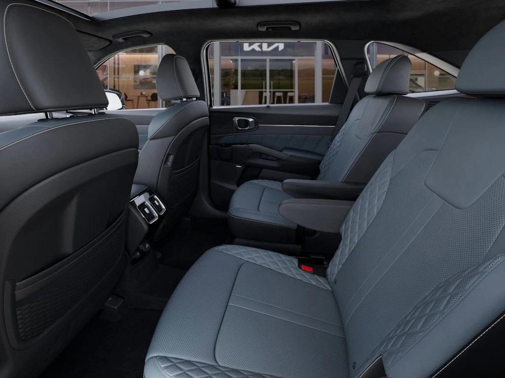 new 2025 Kia Sorento Hybrid car, priced at $44,390