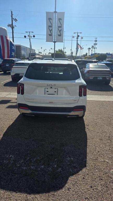 used 2025 Kia Sorento Hybrid car, priced at $34,350