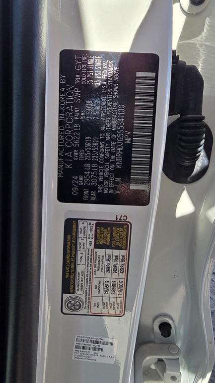 used 2025 Kia Sorento Hybrid car, priced at $34,350