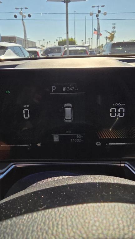 used 2025 Kia Sorento Hybrid car, priced at $34,350