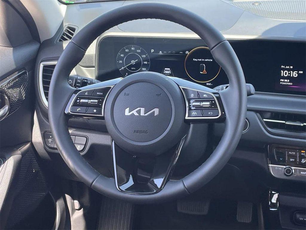 used 2025 Kia Seltos car, priced at $24,745