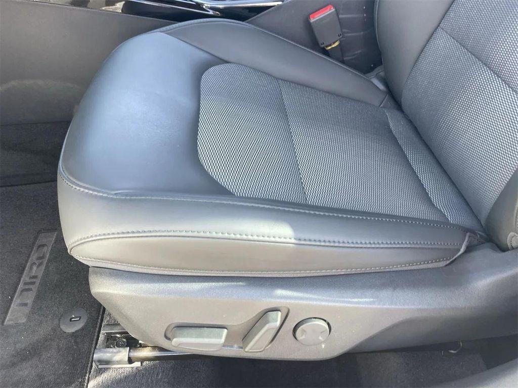 used 2025 Kia Niro car, priced at $25,395