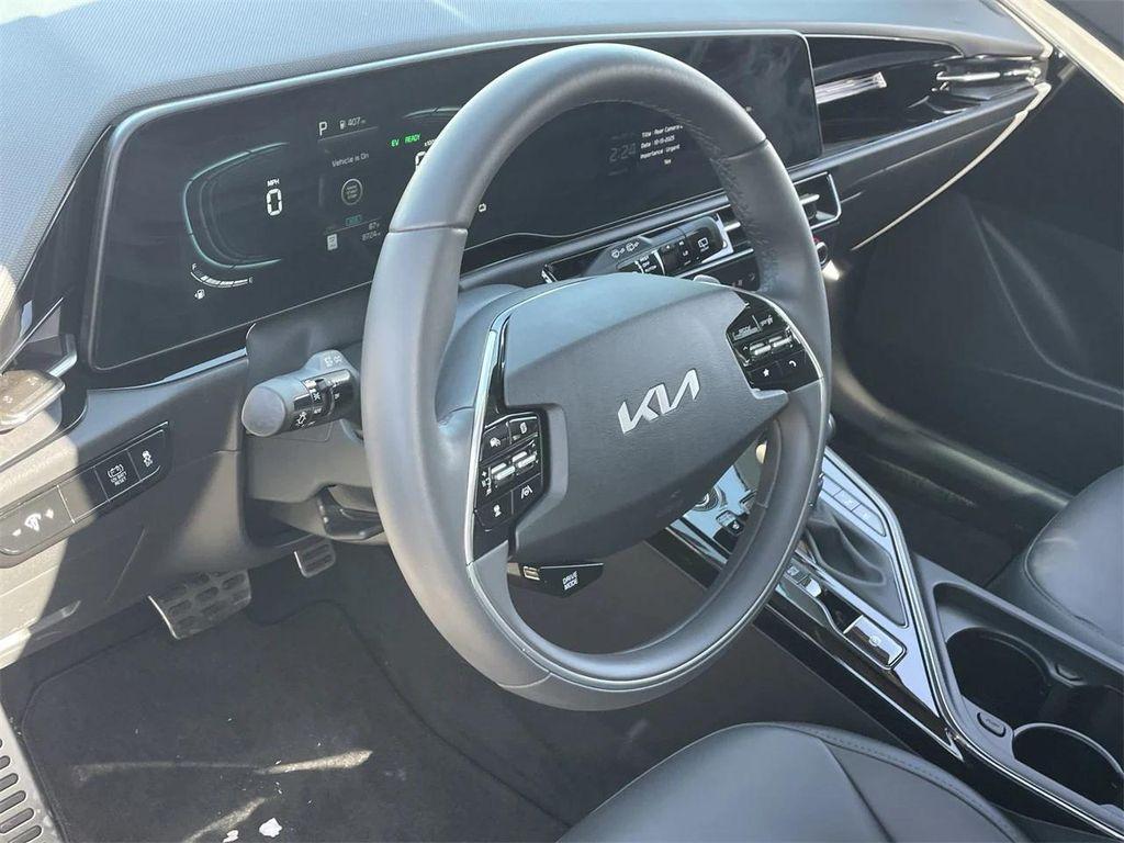 used 2025 Kia Niro car, priced at $25,395