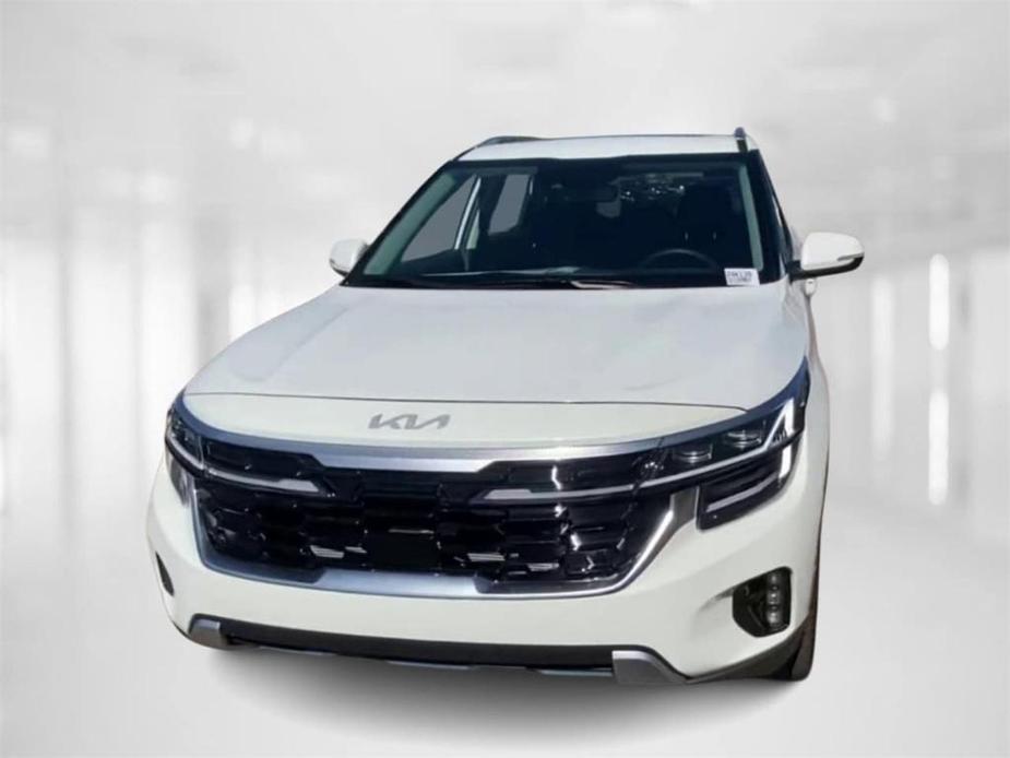 new 2024 Kia Seltos car, priced at $32,202