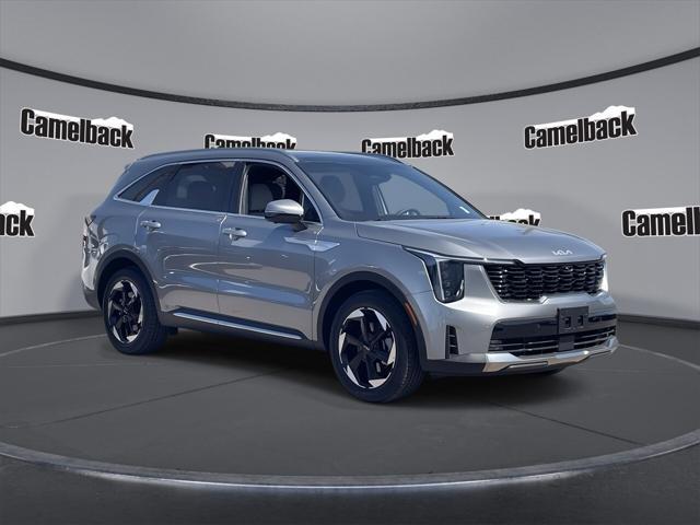 used 2025 Kia Sorento Hybrid car, priced at $44,977