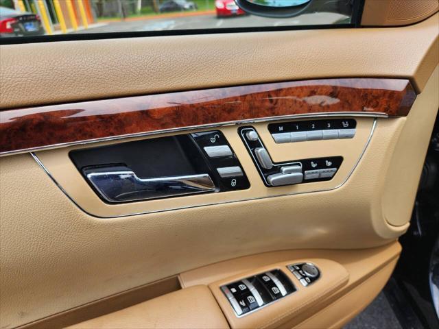 used 2009 Mercedes-Benz S-Class car, priced at $11,999