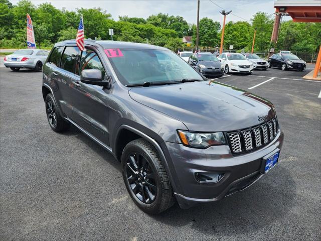 used 2017 Jeep Grand Cherokee car, priced at $16,999