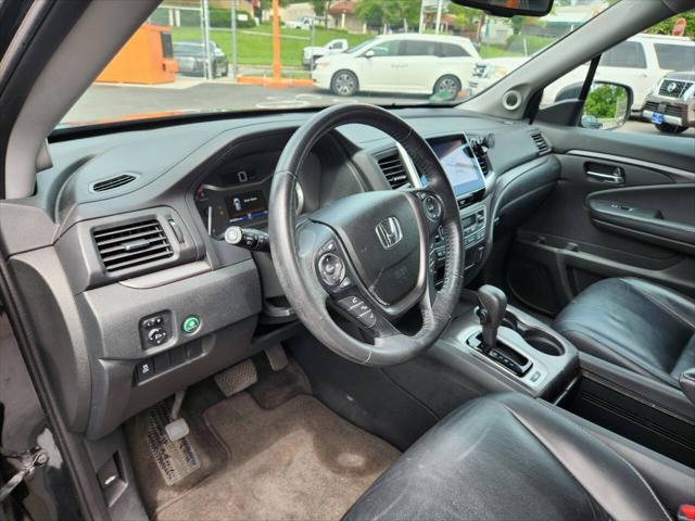 used 2016 Honda Pilot car, priced at $16,999