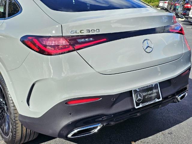 new 2025 Mercedes-Benz GLC 300 car, priced at $72,295