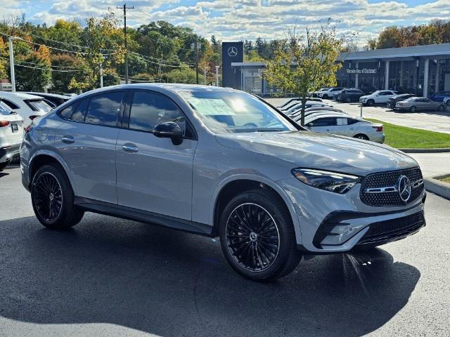 new 2025 Mercedes-Benz GLC 300 car, priced at $72,295